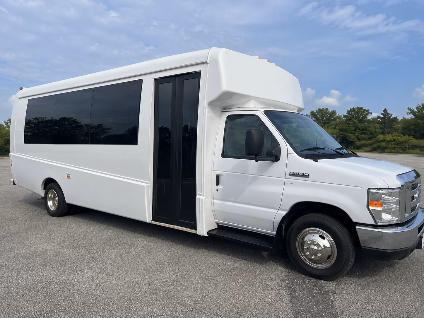 party bus rentals for chino hills proms at ayala and chino hills high