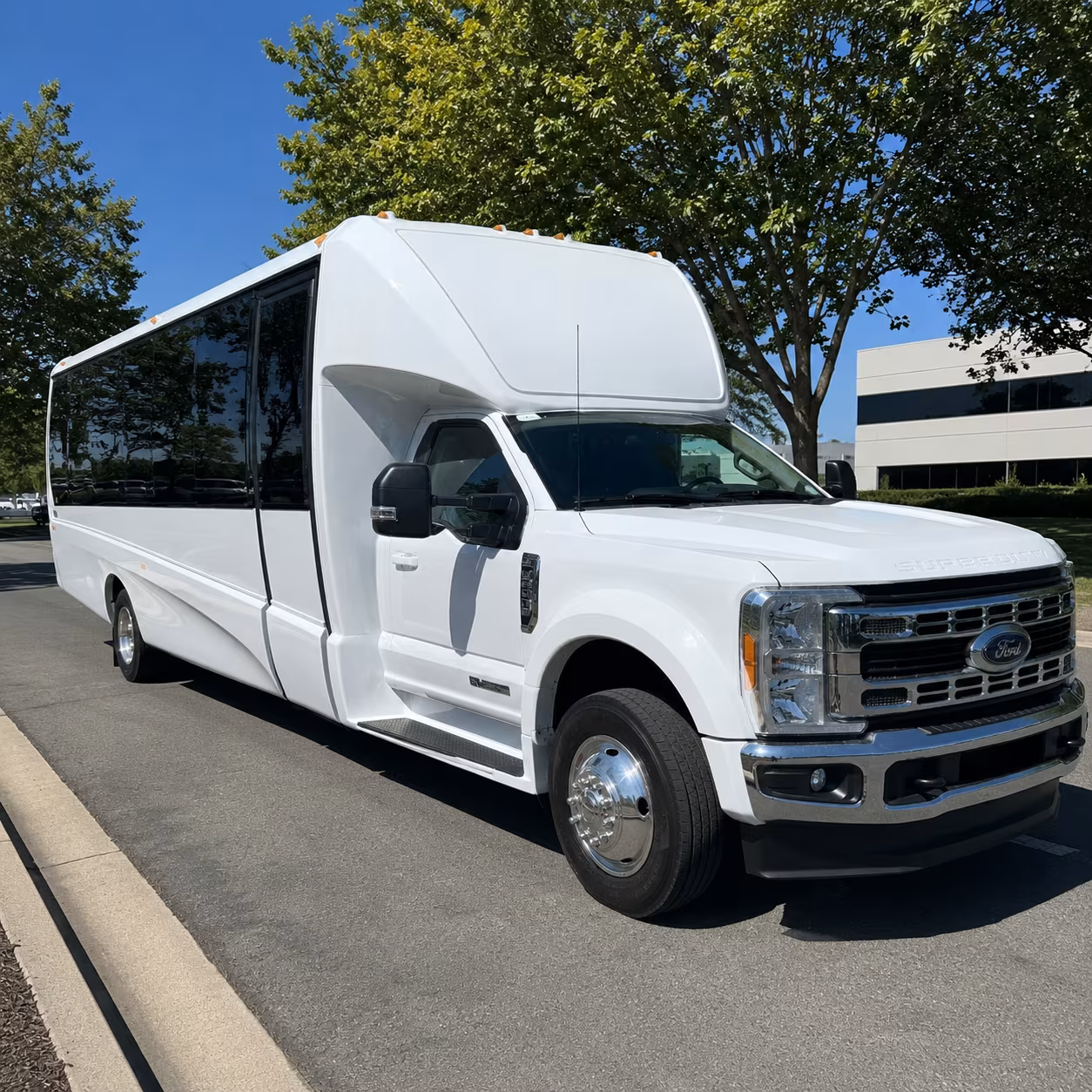 secure transportation for your next airport transfer 4