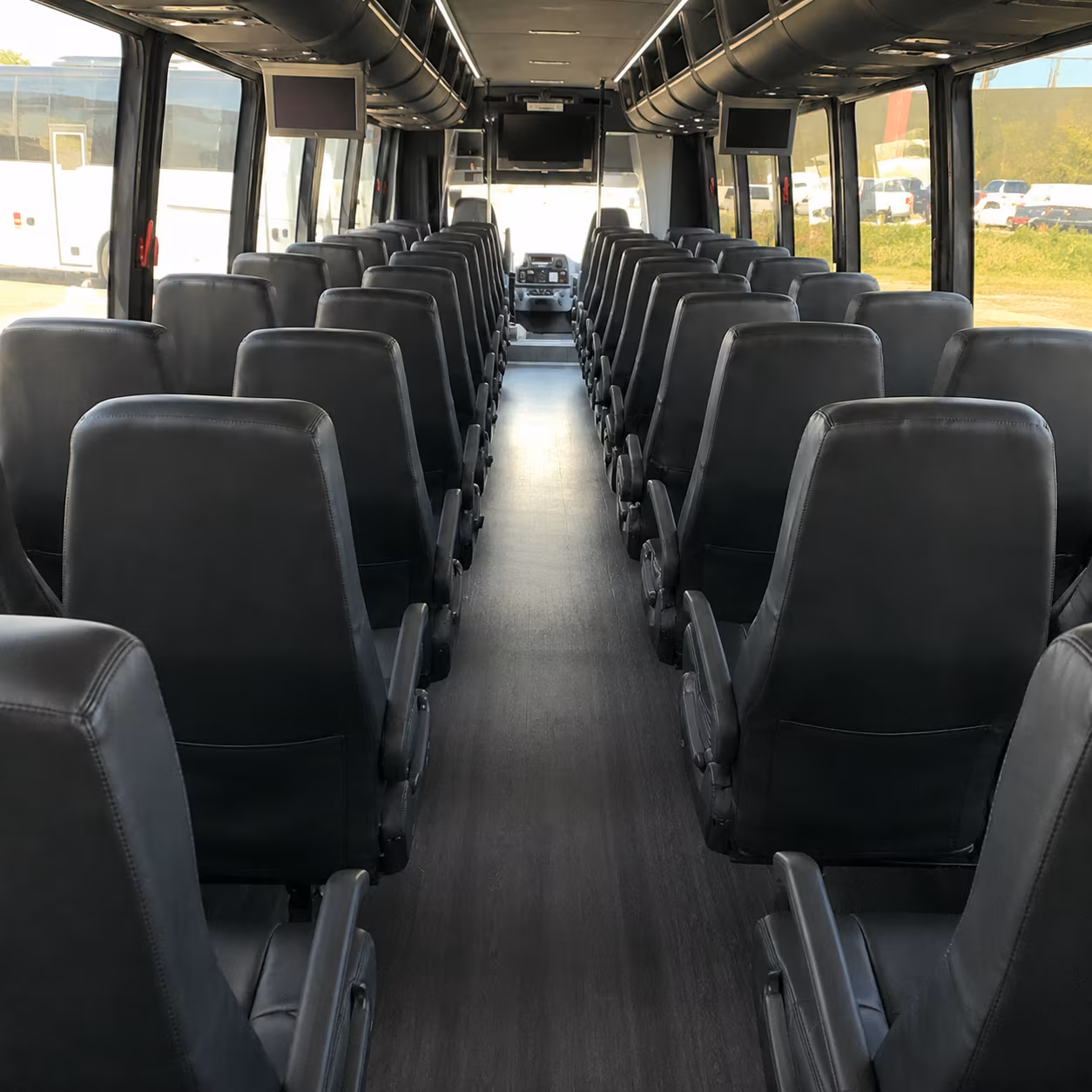 secure transportation for your next airport transfer 5
