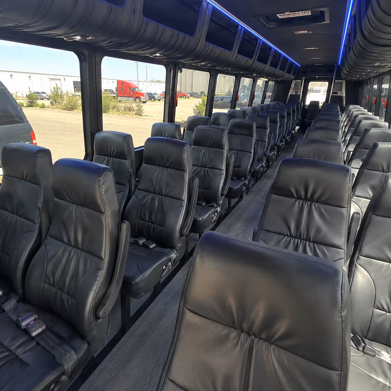 secure transportation for your next convention or trade show 1