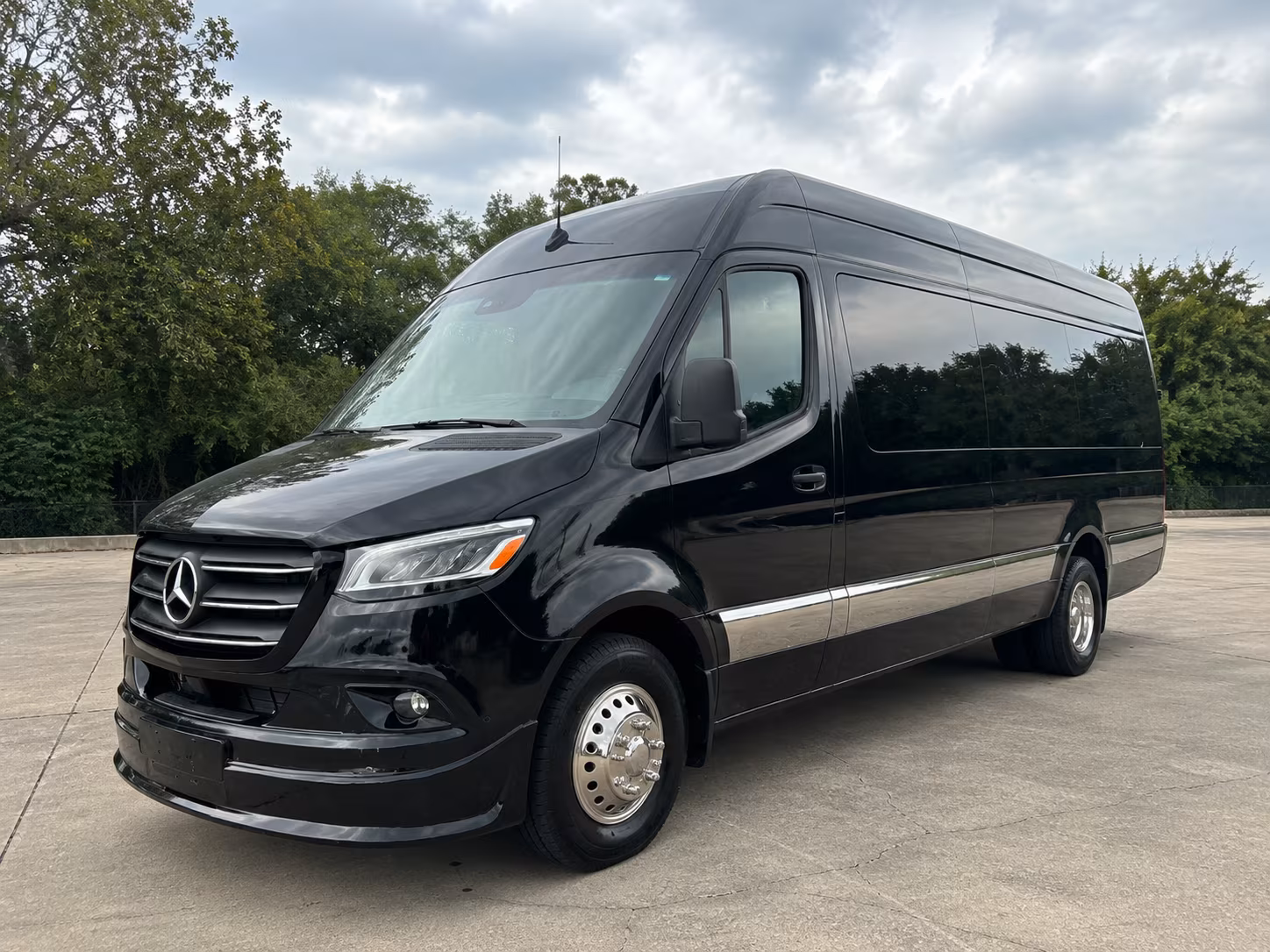 secure transportation for your next corporate event 4