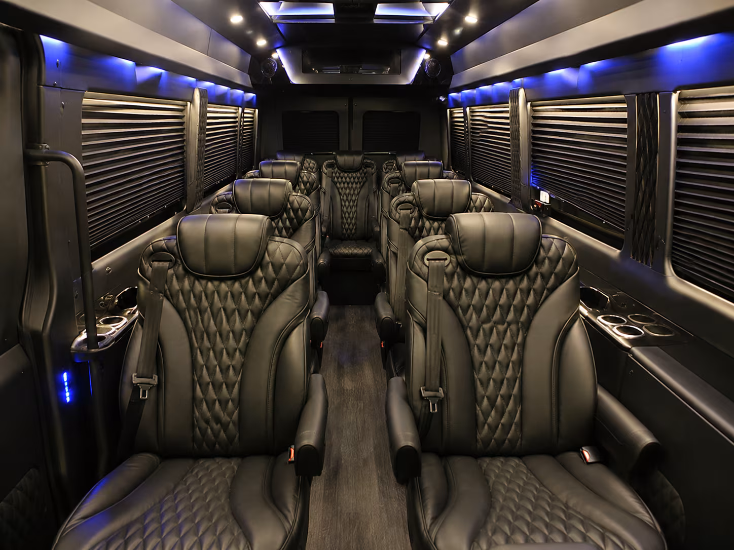 secure transportation for your next prom 1