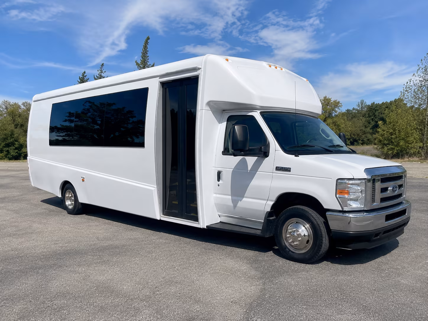 senior congregation buses for chino hills church groups